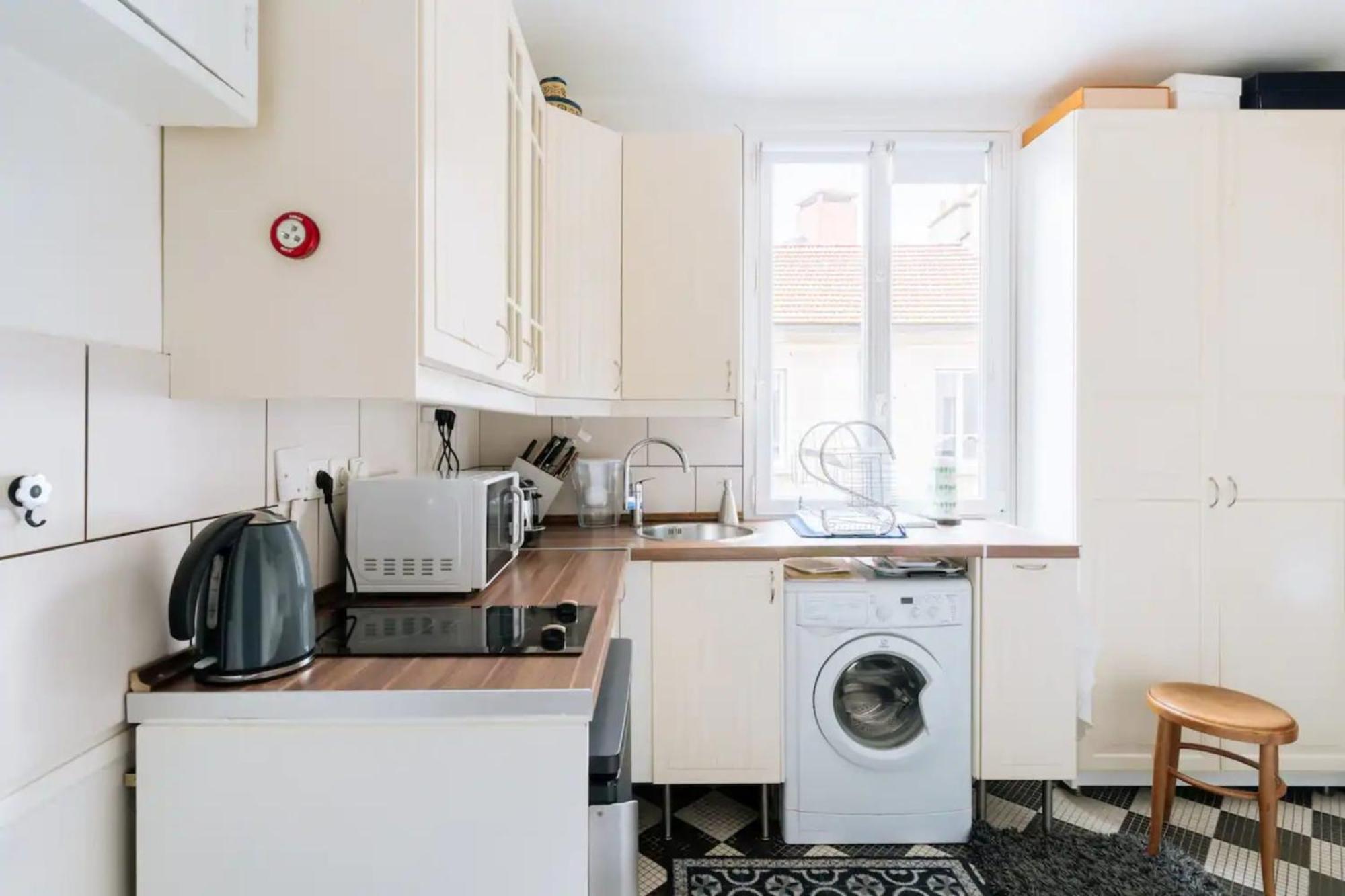 Cosy 1 Bedroom In The Heart Of Montparnasse パリ エクステリア 写真
